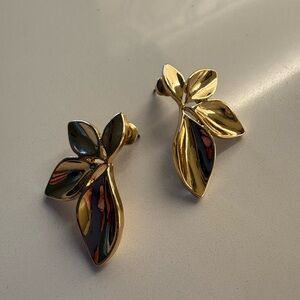 Leaf Gold Tone Earrings
